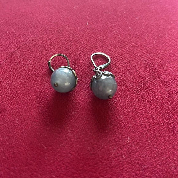 Earrings - Picture 2 of 6